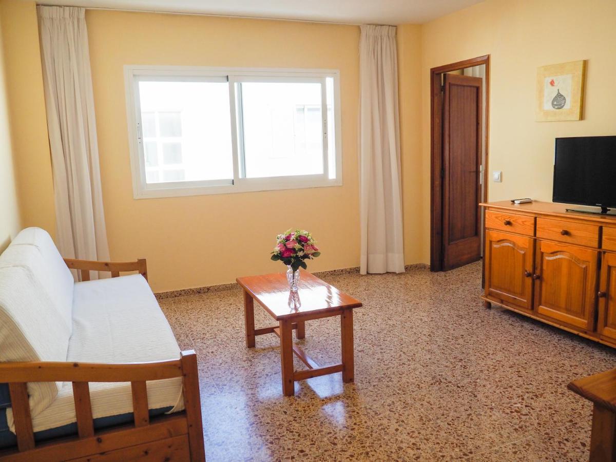 Apartamentos Cala Llonga Cala Llonga  Eksteriør bilde